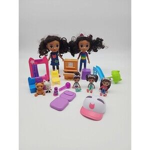 Gabbys PLAYHOUSE Dollhouse Toy Figures & Accessories Lot 7" And Miniature